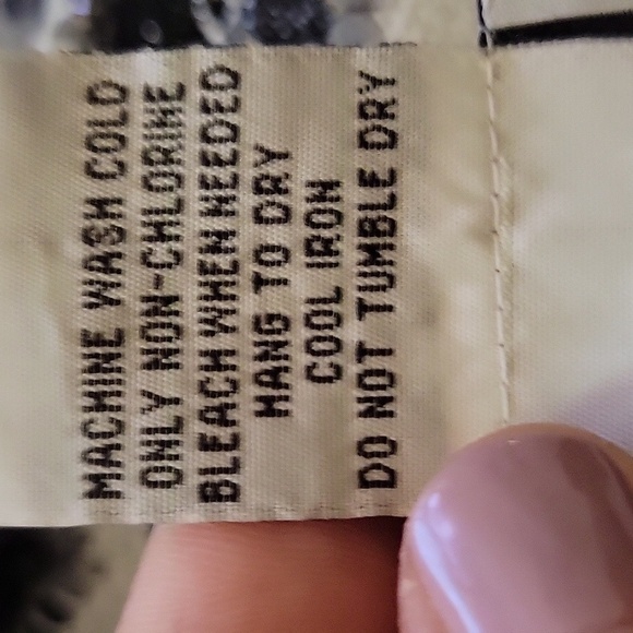 BON WORTH medium black white silver cardigan sweater light-weight - Picture 5 of 5